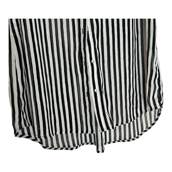 H&M Long Black/White Beatle Juice Button Down Top Shirt 14 Xlarge - Picture 4 of 5